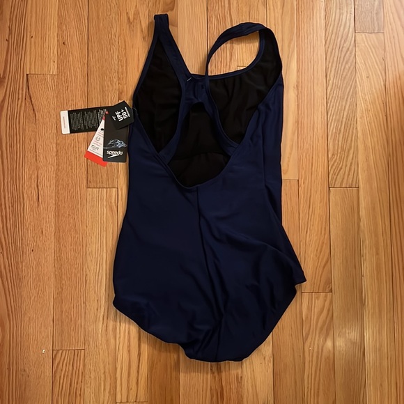 Speedo Navy - Picture 2 of 4